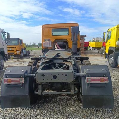 Certificado GCC ZZ4257N3247E1H Heavy Duty HOWO 6X4 Truck Tractor com tanque de combustível de 400L