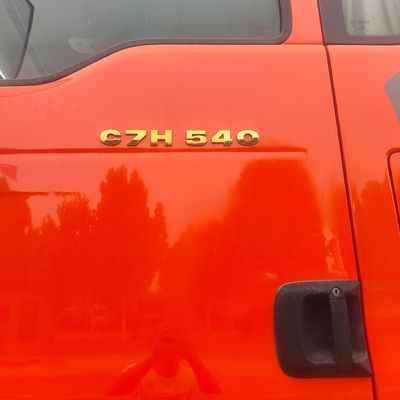 Top- Sitrak4X2 Trator com transmissão manual e assento de suspensão aérea do veículo FAW