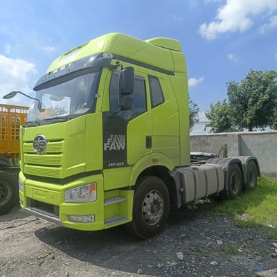 Caminhão pesado diesel usado J6p420HP para reboque de semi-reboque e capacidade de carga de 31-40 t