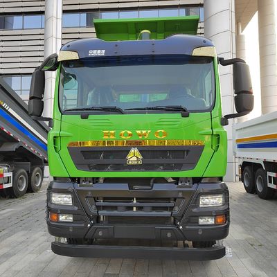 910m*2,55m*3,45m Características de trabalho pesado HOWO Tx 6X4 8X4 Carrinho de descarga para cargas pesadas