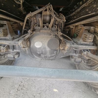 Foton Auman usou um caminhão de descarga para reboque de semi-reboque de alta capacidade e eficiência