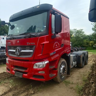 Transporte pesado Beiben com 430 CV e direção hidráulica