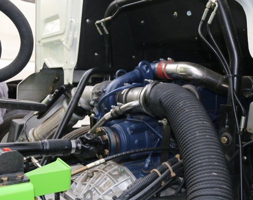 TS16949 Caminhão de mistura de cimento de alta capacidade certificado com transmissão manual pela JAC FAW
