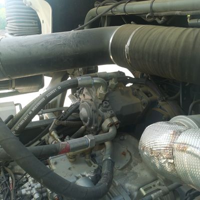 Caminhão de mistura de cimento Foton Zz1257n3647n1 com potência máxima de 400 cv e pneus