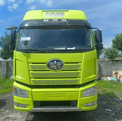 31-40t Capacidade de carga FAW Jiefang J6p420HP camião diesel para transporte de carga pesada