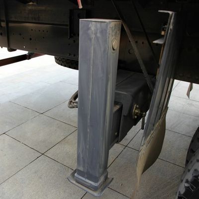 Guindaste montado num camião de 12 toneladas, de 10 toneladas, com um design dobrável e capacidade de carga de 10245x2496x3450 m