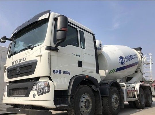 Caminhão a diesel transportador de mistura montado 2m3 8m3 12m3 4X2 /6X4/8X4 Caminhão-tanque móvel MANUAL HOWO