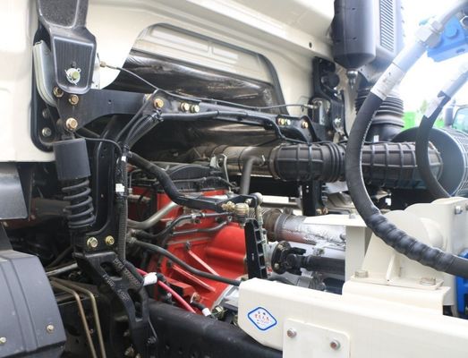 Caminhão para mistura de cimento Sinotruk 8x4 modo de condução e pneu para projetos de construção pesada