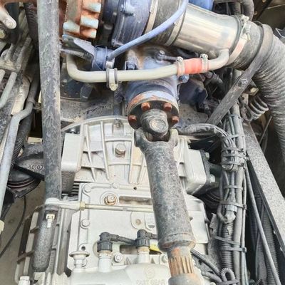 Caminhão de mistura de cimento hidráulico de aço carbono 8x4 para durabilidade e desempenho da Sinotruk