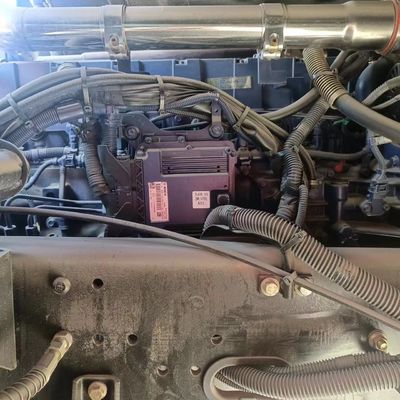 Caminhão de mistura de cimento hidráulico de aço carbono 8x4 para durabilidade e desempenho da Sinotruk