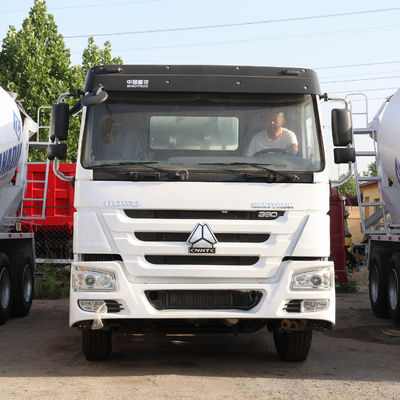 US Truck Mixing Plant Sinotruk Cement Mixer Truck com serviço pós-venda de 6 meses