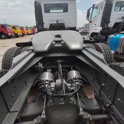 2024 Usado Sinotruk Heavy Duty Transport Trailer caminhão Diesel 6X4 Manualidade Direção esquerda Removação de caminhão personalização
