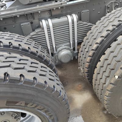 2024 Usado Sinotruk Heavy Duty Transport Trailer caminhão Diesel 6X4 Manualidade Direção esquerda Removação de caminhão personalização