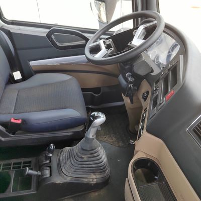6×4 roda motriz 2024 Sinotruk caminhão de carga pesada com sistema de direção hidráulica