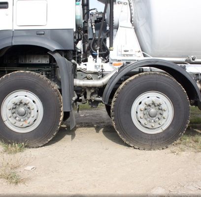 ZZ1257N3647N1 8x4 Caminhão Sinotruk usado HOWO 380 HP Misturador de concreto com alta durabilidade