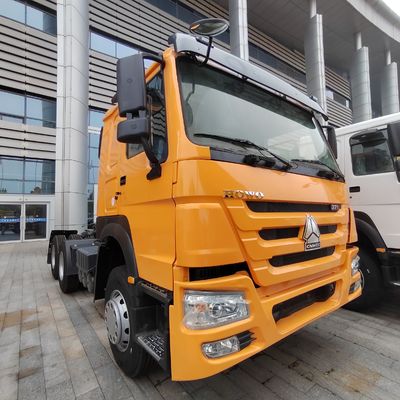 Caminhão de descarga hidráulico 6x4 com chassi Sinotruk e potência de 371 HP
