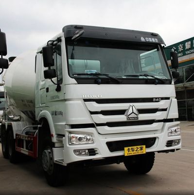 Chassi Sinotruk personalizado Direção hidráulica Caminhão de mistura de concreto pesado com pneus