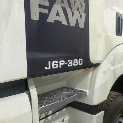 Caminhão de mistura de betão pré-propriedade com potência máxima de 300-400 cv e 10245x2496x3450m
