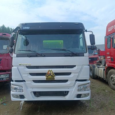Euro 3 HOWO 12m3 380HP Caminhão de mistura de concreto clássico com direção de assistência eléctrica