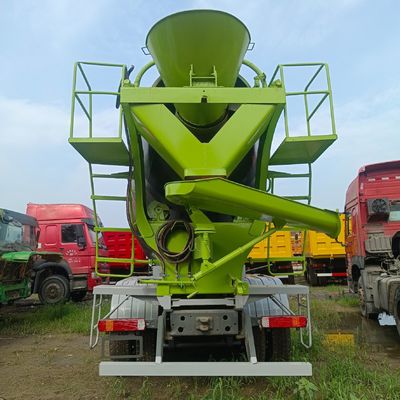 Euro 3 HOWO 12m3 380HP Caminhão de mistura de concreto clássico com direção de assistência eléctrica