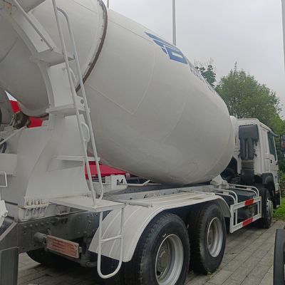 Chassi Sinotruk HOWO 12m3 Caminhão auto-mixer de concreto para equipamentos de construção pesados