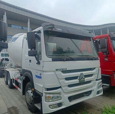 Pneus 12m3 Caminhão de mistura de concreto com chassi Sinotruk e ZZ1257N3647N1 pesado
