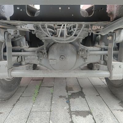 Pneus 12m3 Caminhão de mistura de concreto com chassi Sinotruk e ZZ1257N3647N1 pesado