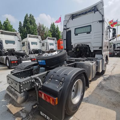 Transmissão manual HOWO caminhão-trator com assento de suspensão de ar personalizado e confortável