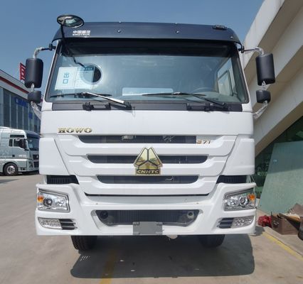 Caminhão portátil de mistura de cimento com chassi e pneus Sinotruk