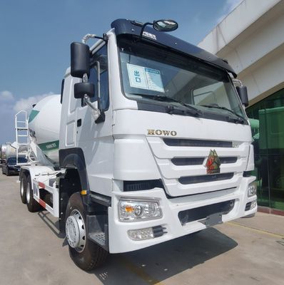 12100.000kg Peso bruto Pneus Caminhão de mistura de betão para projetos de construção pesados