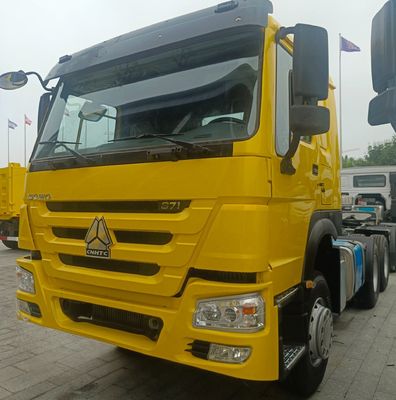 Sinotruck 6X4 Trator 2024 Modelo 400L Tanque de combustível e Assento de Suspensão Aérea Avançada