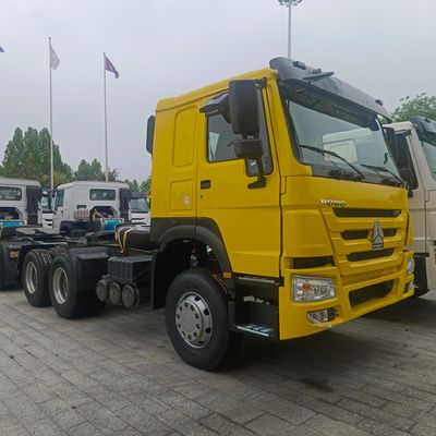 Cabeça de tractor pesado HOWO6X4 Trac com assento do condutor com suspensão pneumática