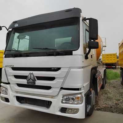 Sinotruk HOWO Caminhão de mistura de concreto pesado para veículo de transporte de minas