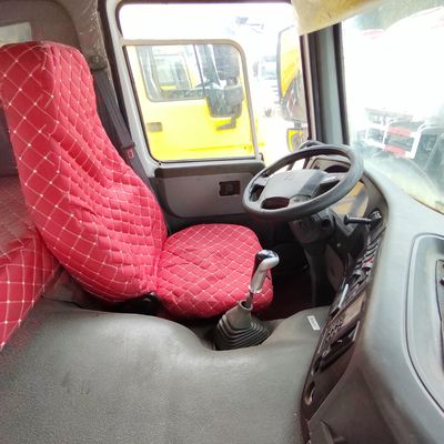 Sinotruk HOWO Caminhão de mistura de concreto pesado para veículo de transporte de minas