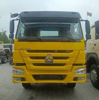 8800.000kg de peso bruto de caminhão tractor HOWO6X4 para necessidades de transporte de carga pesada