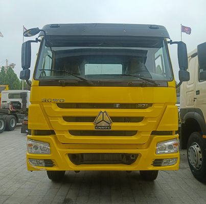 Características de eficiência de combustível aprimorada 2024 Sitrak Tractor Trailer com 6.8x2.5x3.8m Tamanho