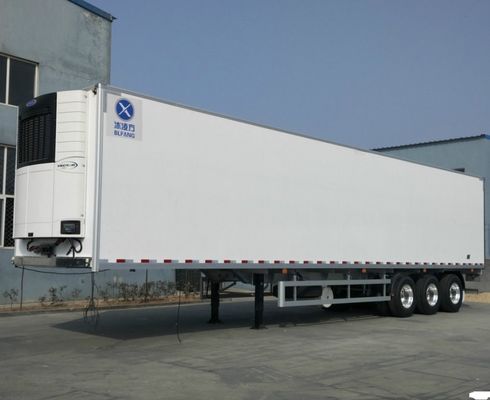 Solução de semi-reboque refrigerado de capacidade média para transporte de alimentos congelados