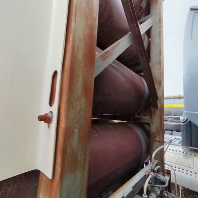Sinotruk HOWO Cnl Cabeça de tractor de GNL para reboque de semi-reboque 6×4 Desempenho da roda motriz
