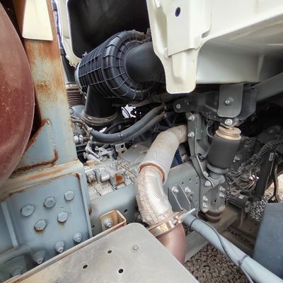 Pagamento inicial CNG/GNL Sinotruk HOWO camiões pesados para distribuidores internacionais