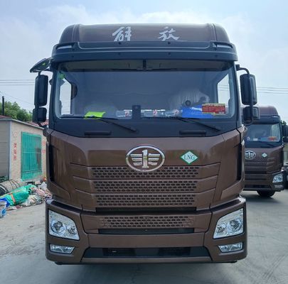 Tire Liberation Jh6 Camião de transporte de tração 6 * 4/4 * 2/6 * 2 para transporte de carga pesada