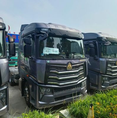 2024 HOWO 6X4 Remolque manual esquerdo Diesel raspador comercial para pagamento inicial