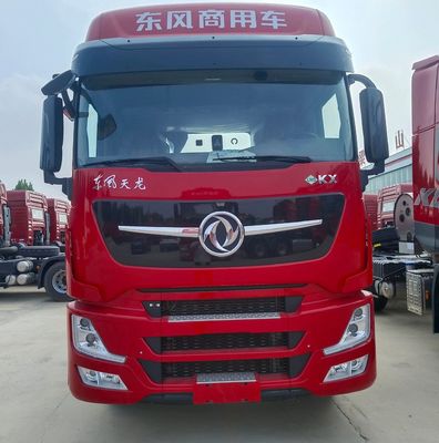 Sinotruk Chassis 2024 Dongfeng Tianlong 6X4LNG caminhão de trator movido a gás para transporte