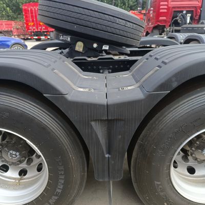 s Dongfeng Tianlong 6X4 Trac a gás com sistema de direção hidráulica e ≤5 assentos