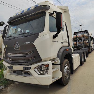 Veículo todo-o-terreno pesado certificado ISO US Sinotruk 30t Caminhão para transporte de carga