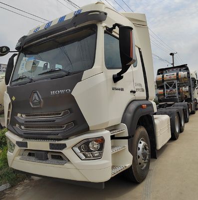 Caminhão Sinotruck HOWO 6X4 de segunda mão CNG de carga pesada para a sua solução de transporte