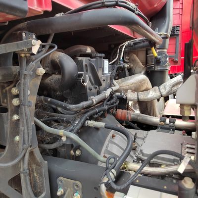 Caminhão de segunda mão Sinotruck HOWO 6X4 CNG Caminhão pesado com pneu sem tubo Euro 5