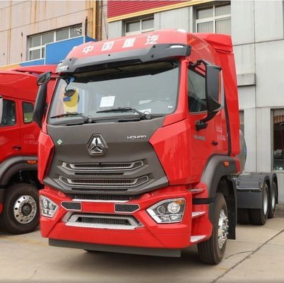 Customização Sinotruck Sitrak HOWO 6X4 CNG Tractor Truck com solicitação personalizada