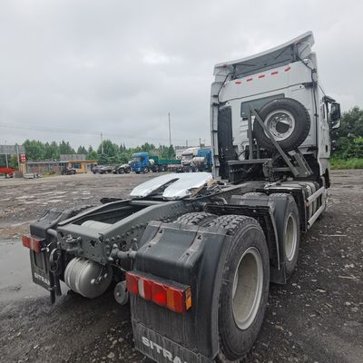 Capacidade Transmissão manual Sinotruk Sitrak Trator a GNC para transporte de longa distância