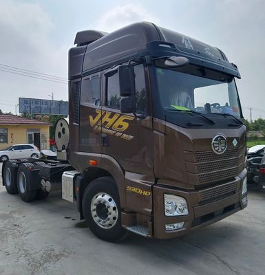 Veículo de transporte de 630 CV de tractor a gás de liberação com pneus e sistema de direção avançado