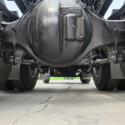 Caminhão a gás diesel 4*2 com direção assistida e material da caixa de carga de aço carbono